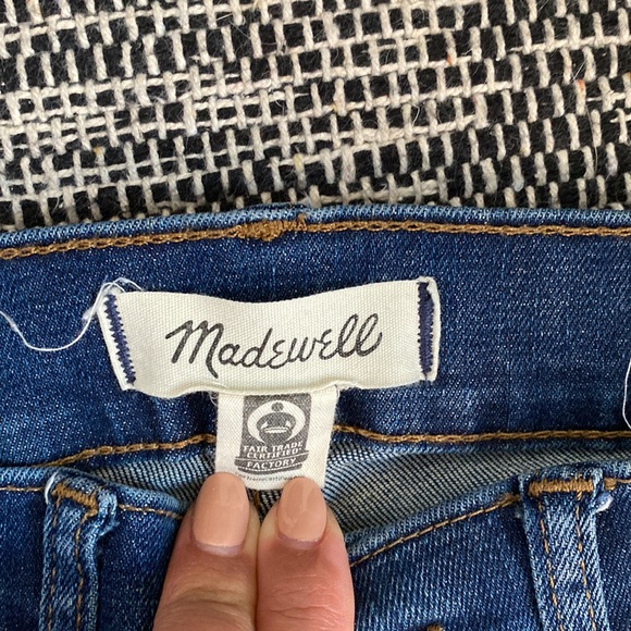 Madewell 10” High Rise Skinny Jean - Picture 2 of 5